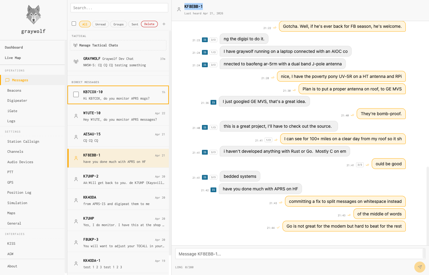 A direct-message conversation with W1ABC-9: outbound messages on the right, inbound on the left, with delivery status on each